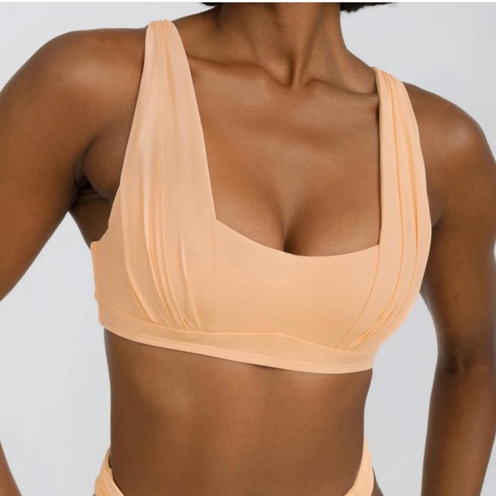 NWT Riot Swim Mira Orange Cream Aperol Size Medium Bikini Top Size Medium